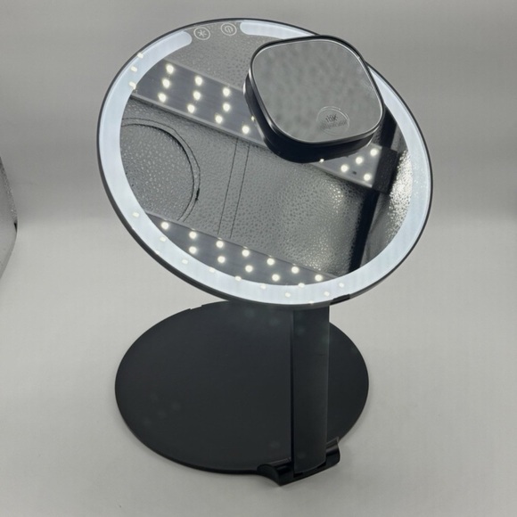 Black Foldable LED Mirror | GLO Tech - Picture 3 of 8
